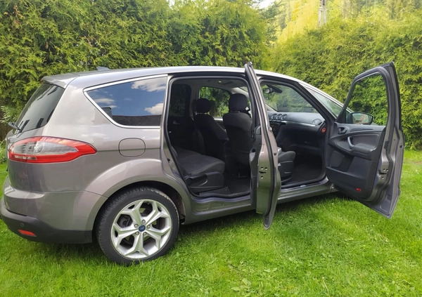 Ford S-Max cena 33000 przebieg: 200000, rok produkcji 2011 z Biała małe 211